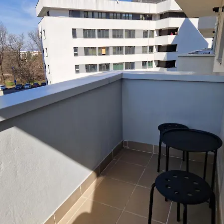 Peak Apartment